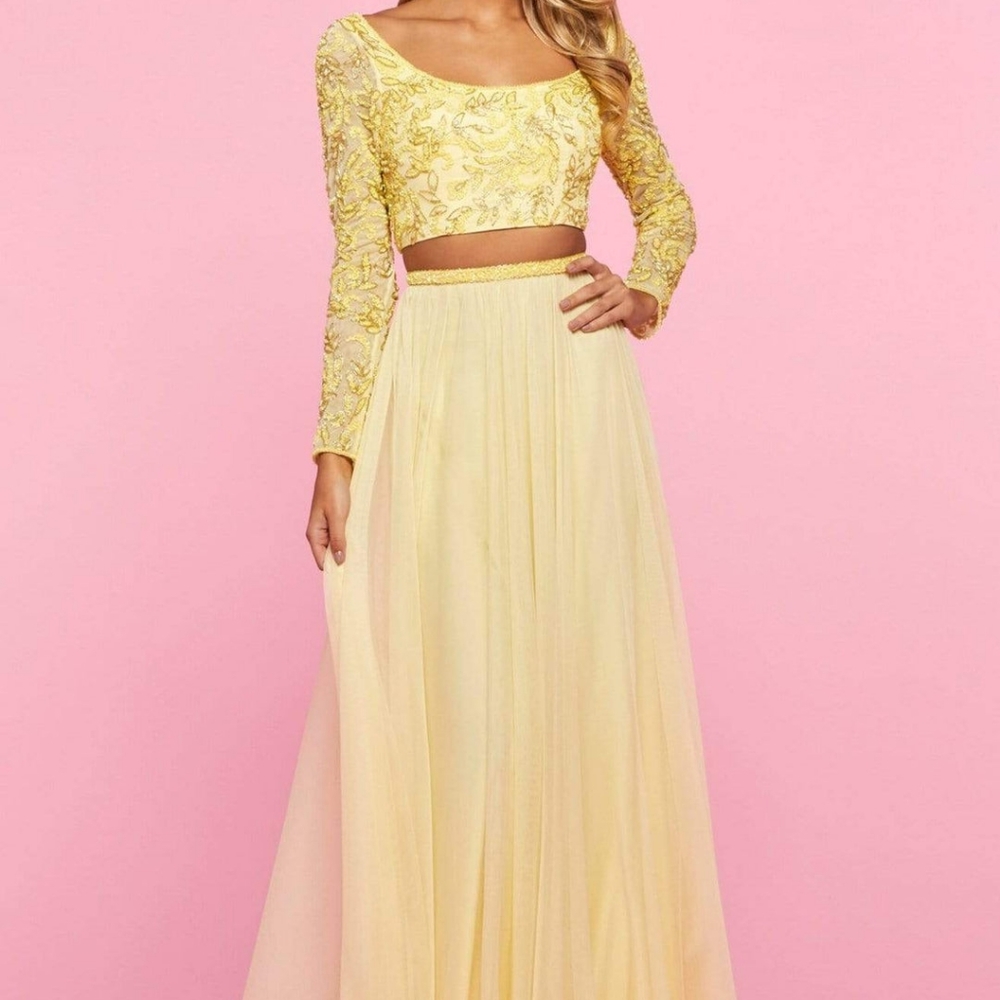 Sherri Hill Yellow two piece gown New with tags Size 2